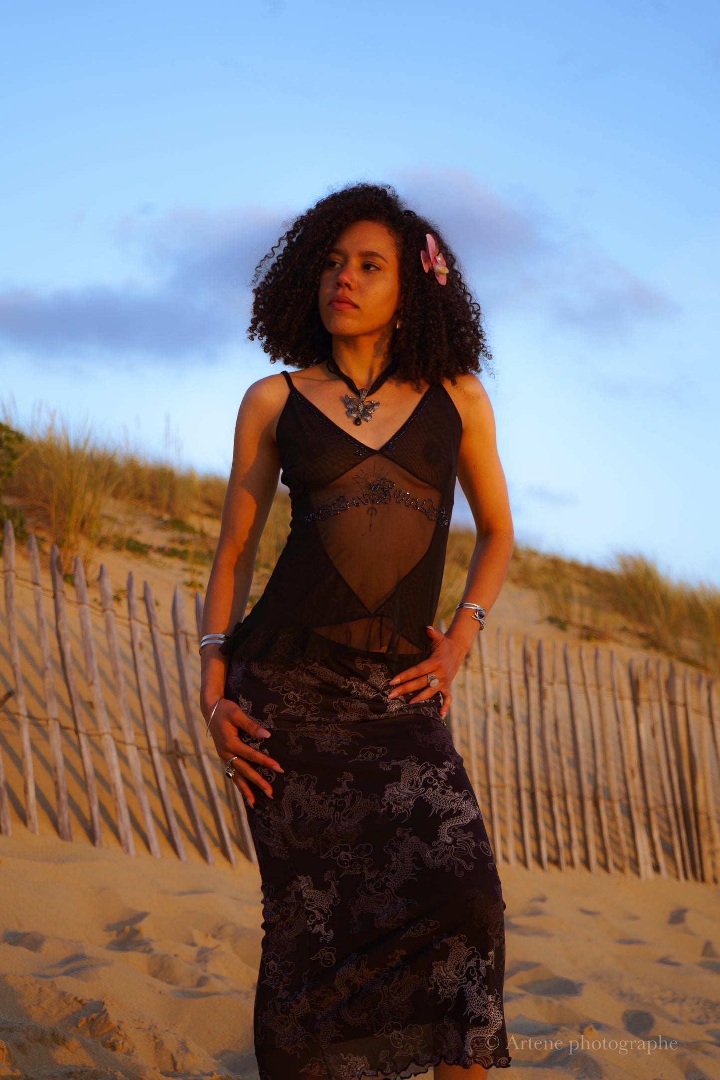 Shadow Lily Top