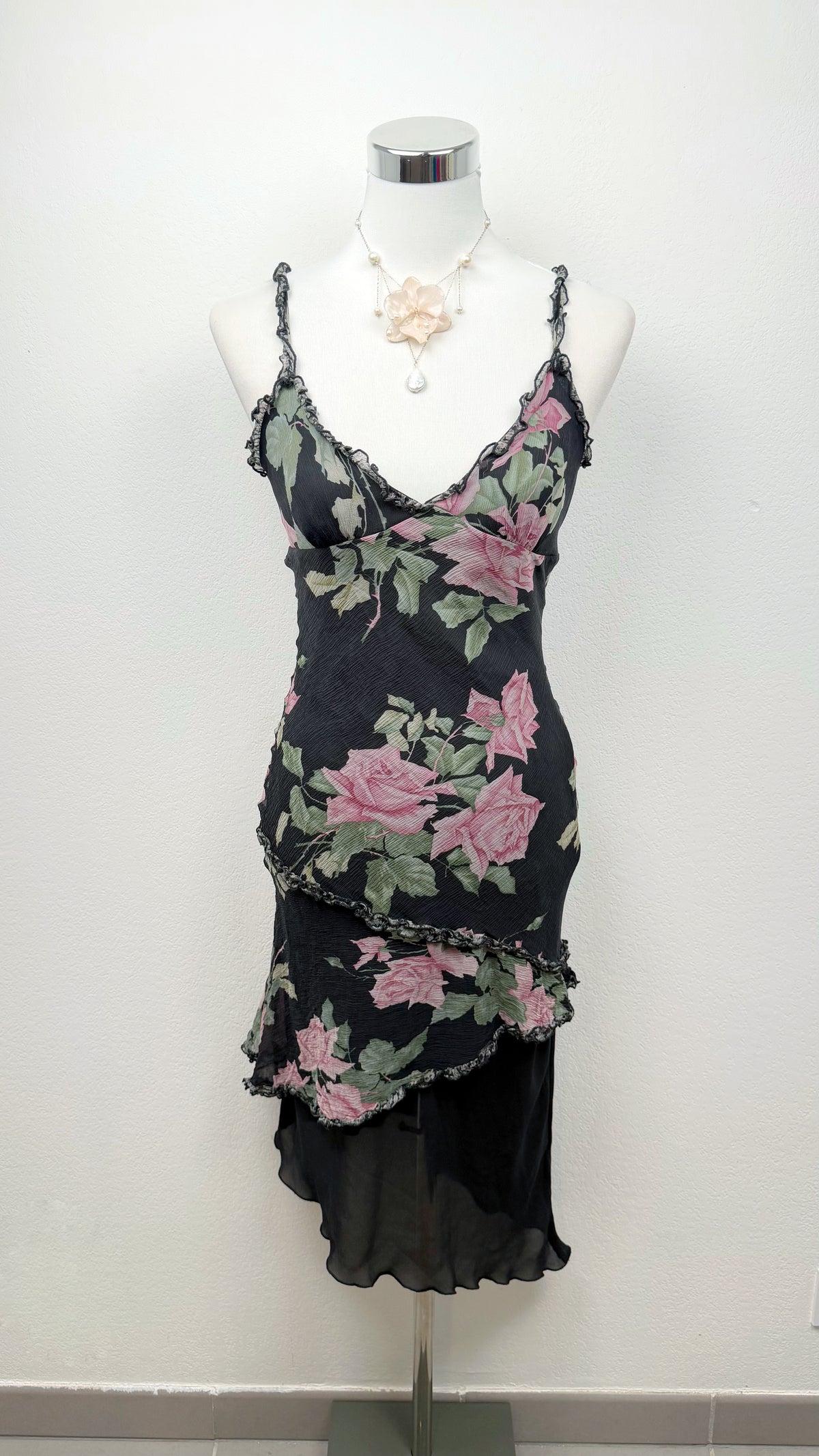 The Rory Gilmore Rose Garden Silk