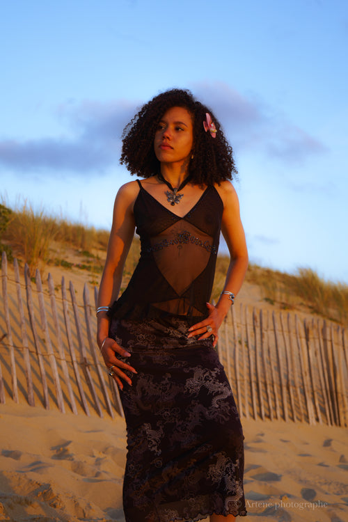 Shadow Lily Top