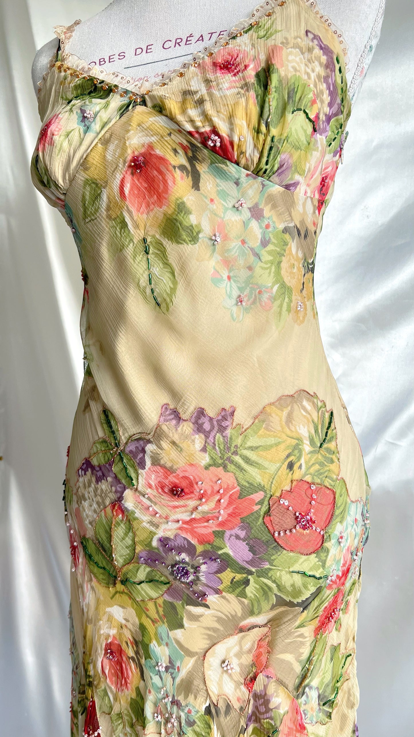 Antique Rose by Renée Derhy