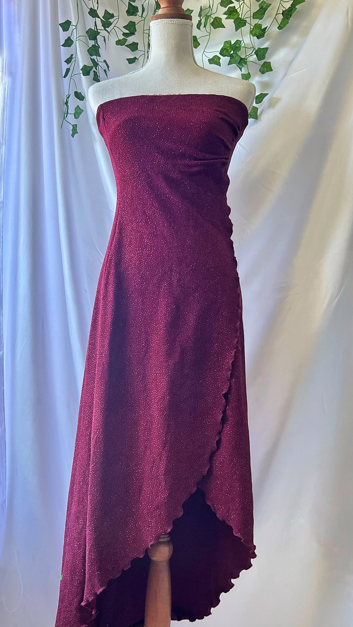 Ruby Reverie Ruby Temptation – Rêverie Vintage