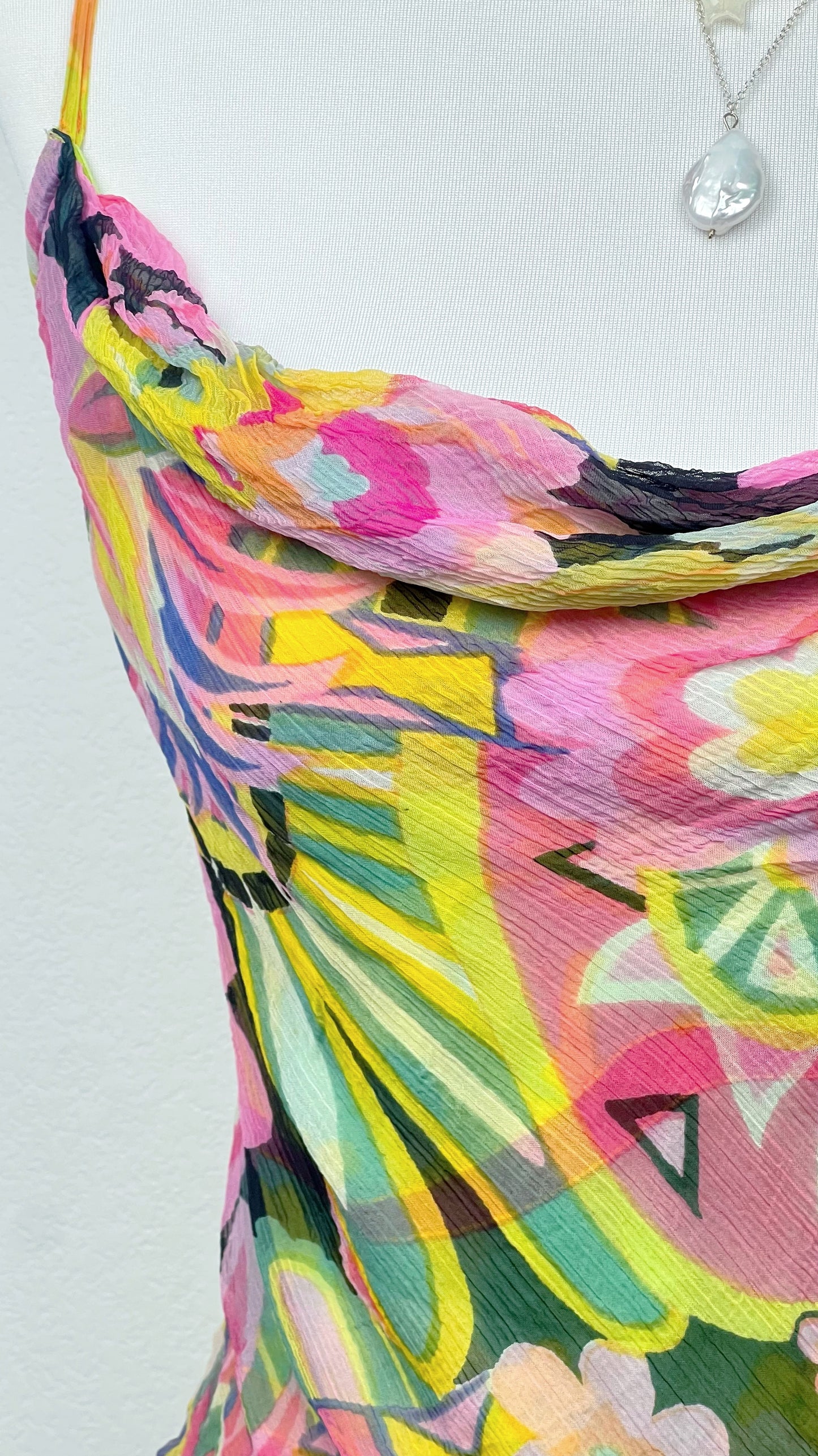 Sunlit Carnival Muse Derhy