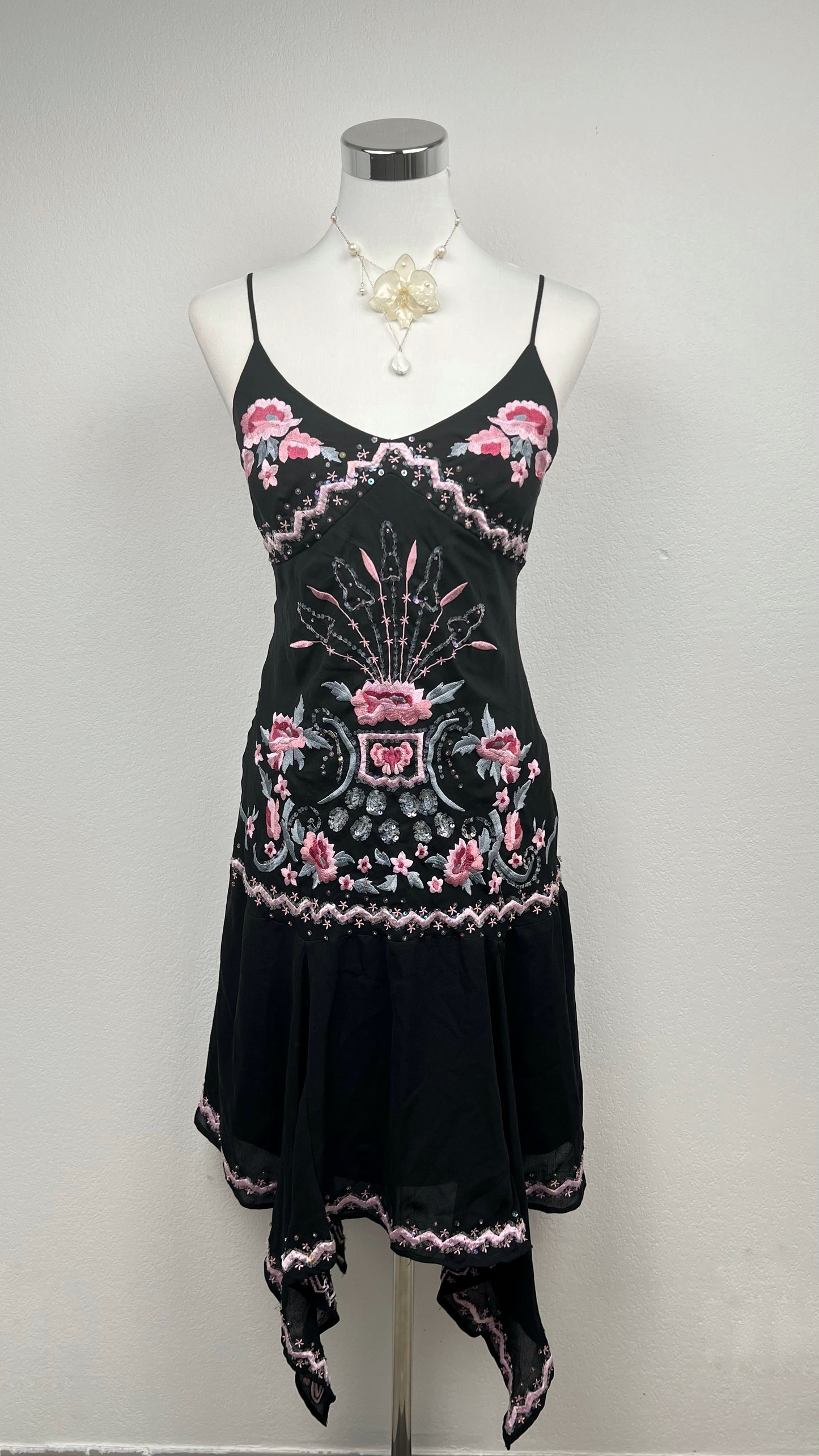 Rose Noir Derhy Dress