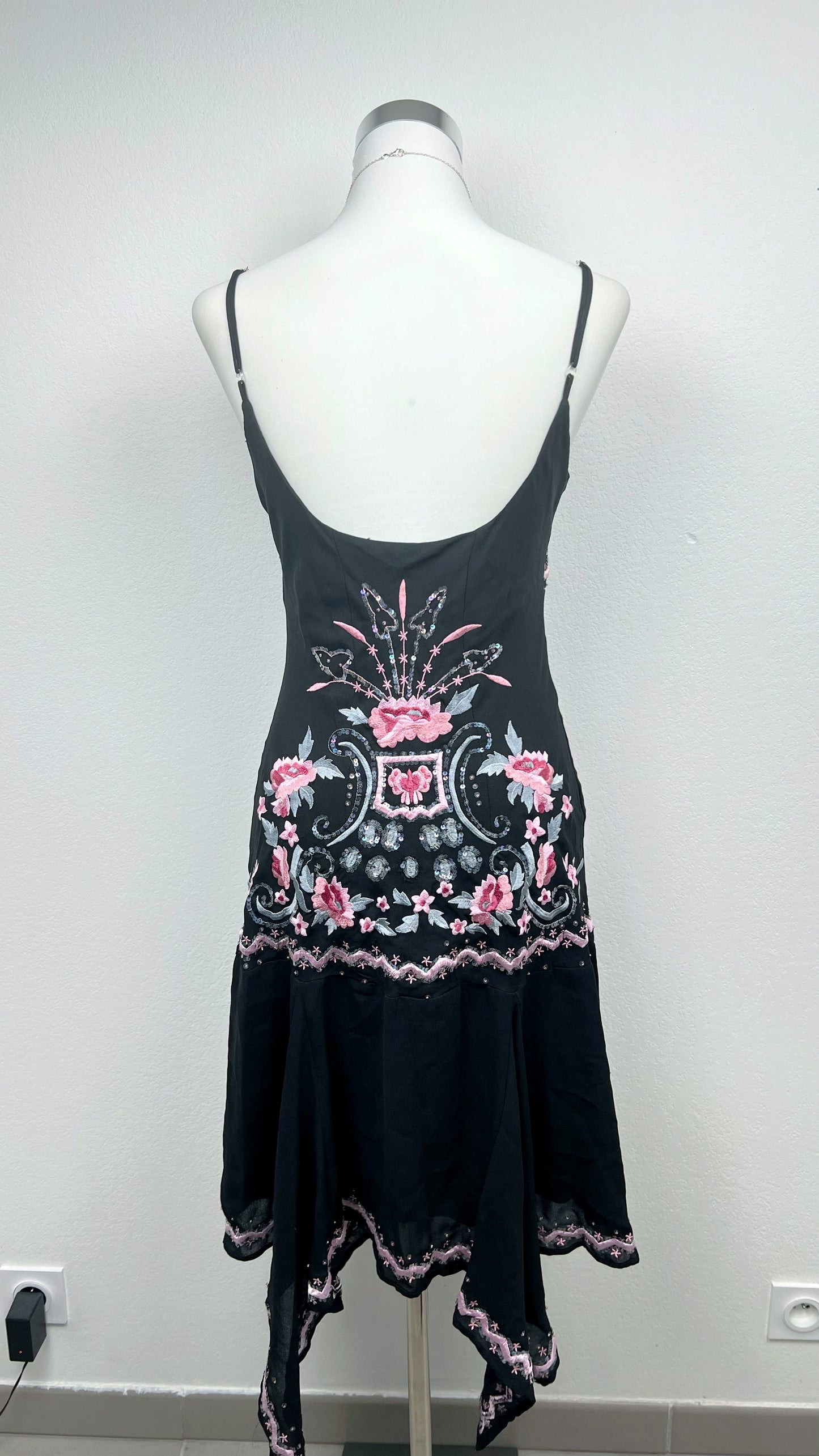 Rose Noir Derhy Dress