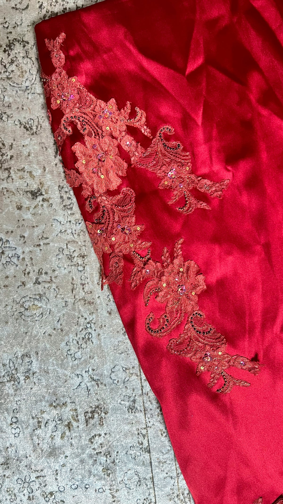 Mandalay RARE Crimson Lace Heirloom