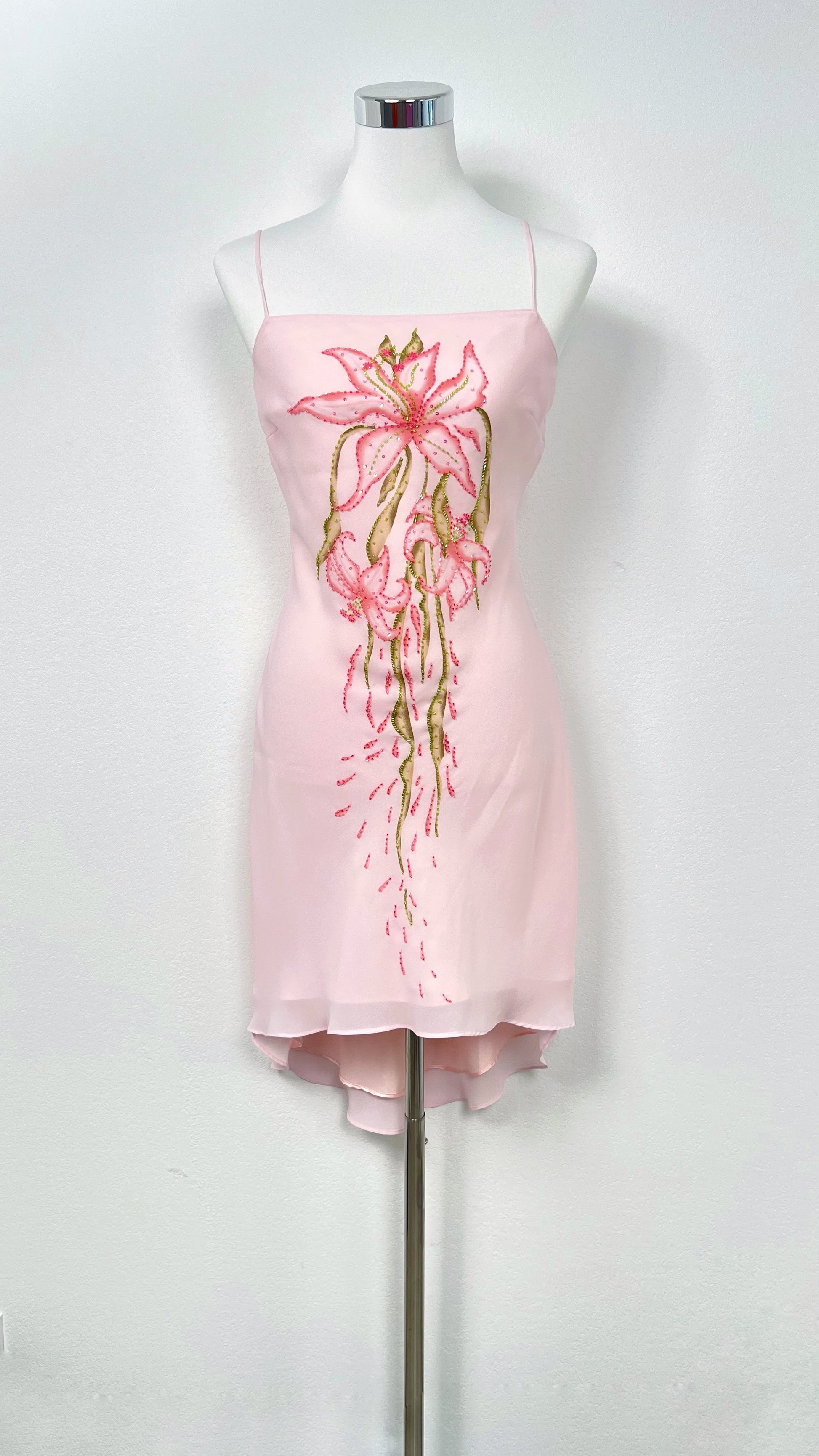 RARE Pink Lily Dress Rverie Vintage RARE Pink Lily Dress Rverie Vintage
