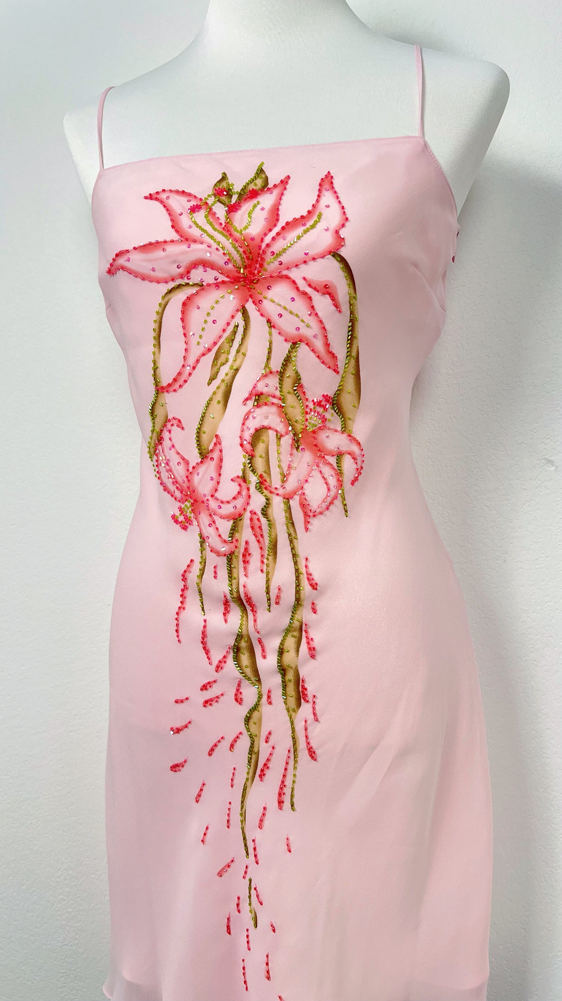 RARE Pink Lily Dress Rverie Vintage RARE Pink Lily Dress Rverie Vintage
