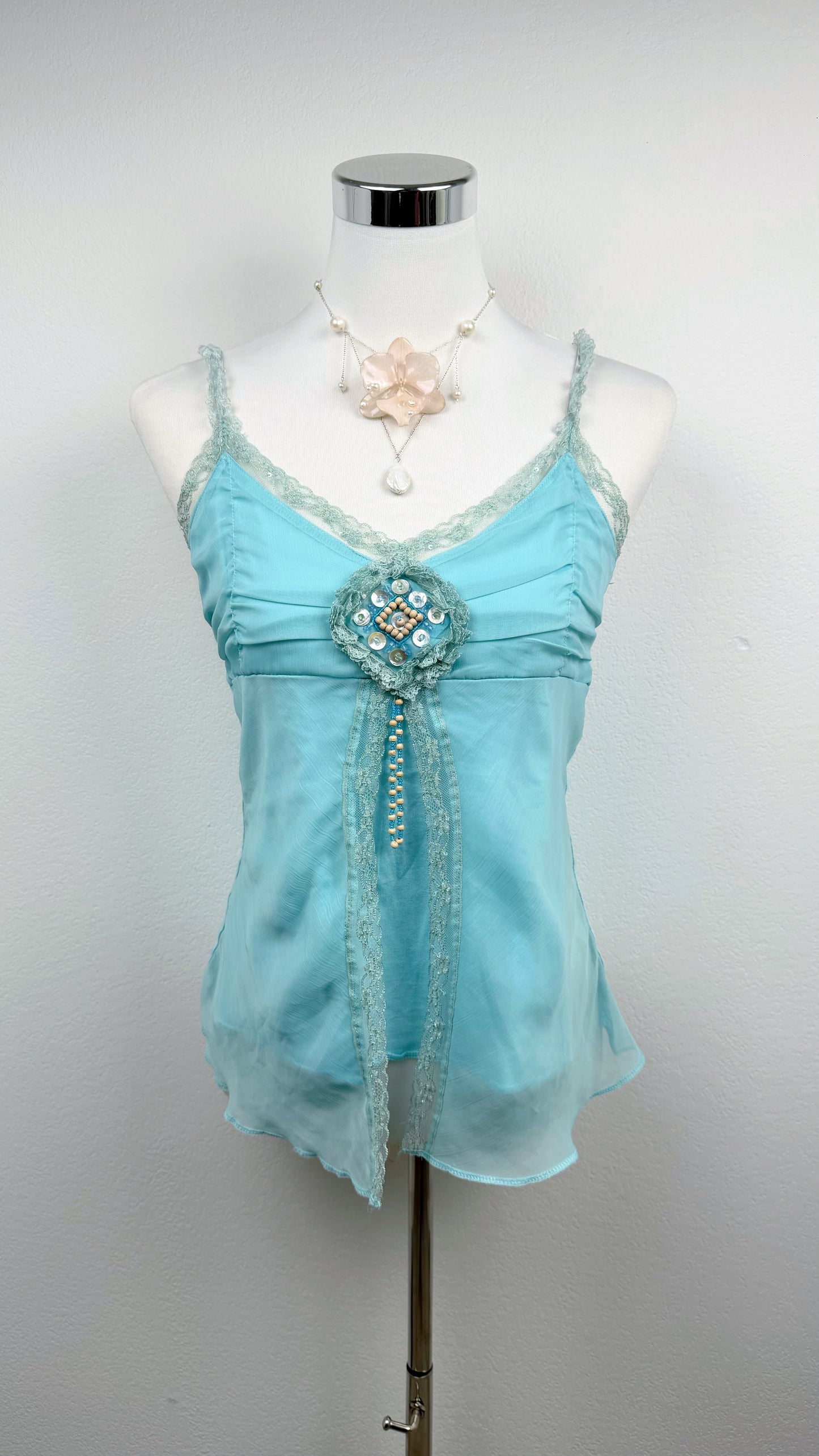 Aelith Whisper Top