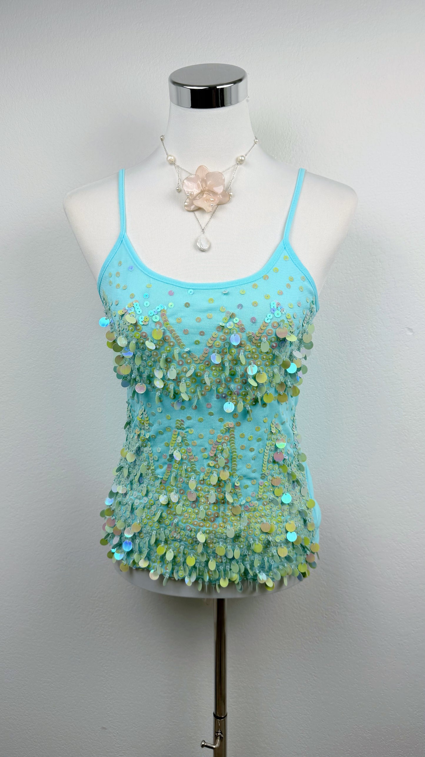 Elaria Dewdrop Top