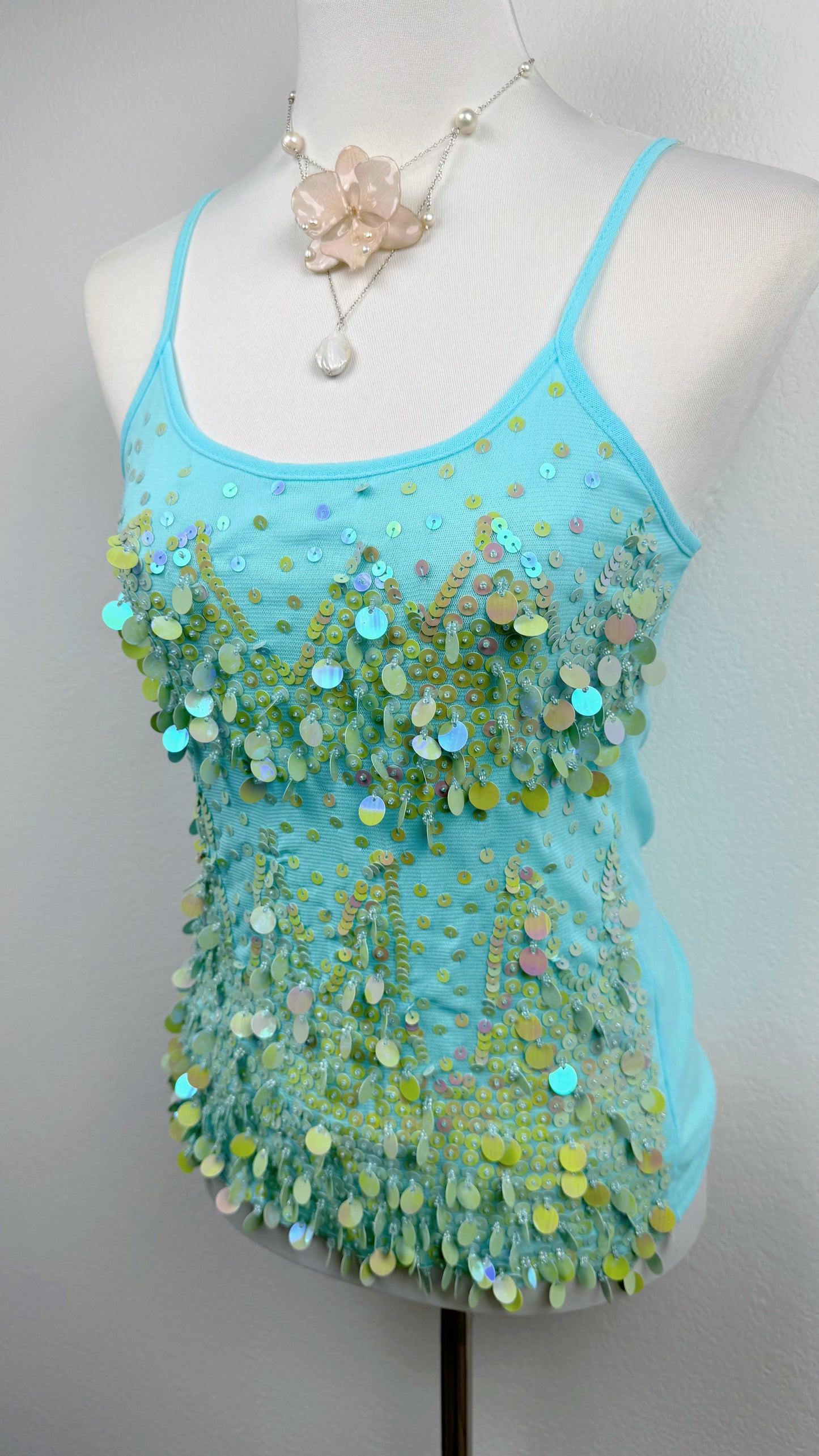 Elaria Dewdrop Top