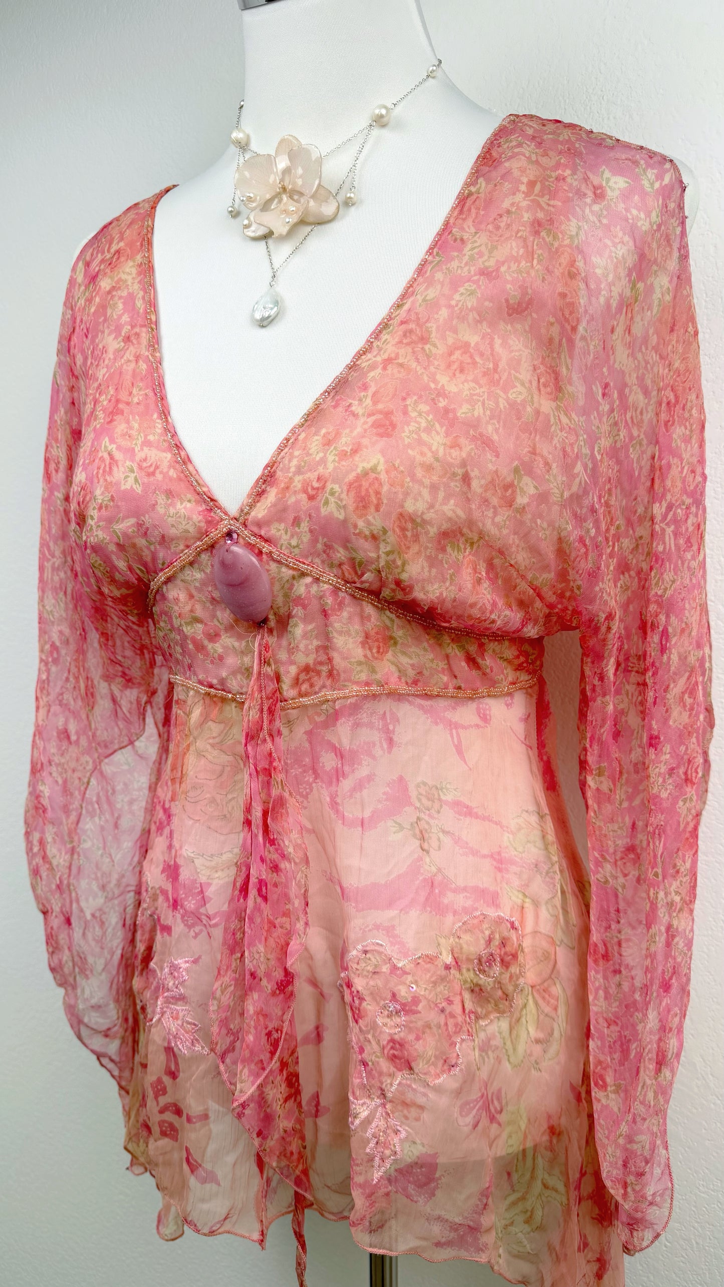 RARE Morgan de Toi Roséa Whisper Blouse