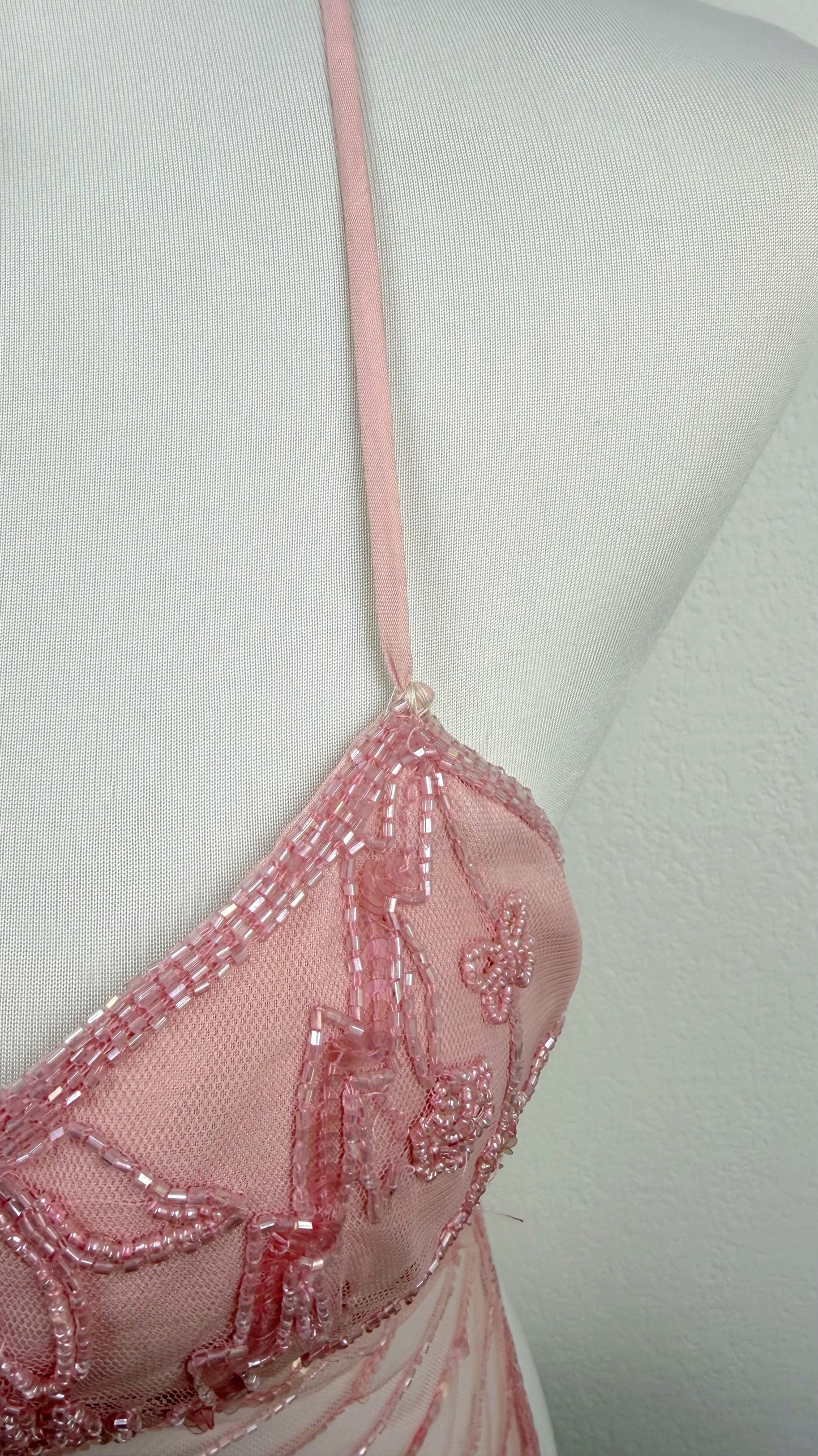 RARE Passport Rosalie Veil Top